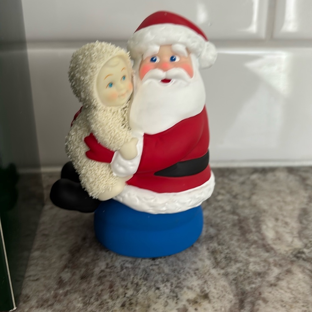 Dept 56 Snowbabies “ I Love You Santa” Porcelain Figurine New- Santa w/ Snowbaby